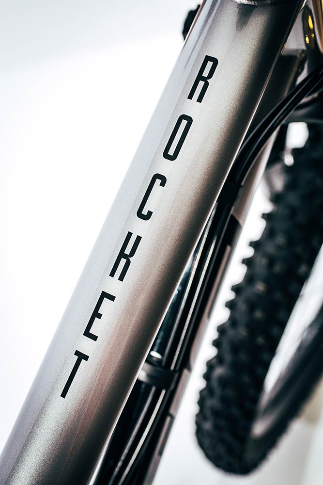 Rocket in Metal, steel full suspension mountain bike, enduro, 27.5, 650, uk made, british made, 853, longer lower slacker